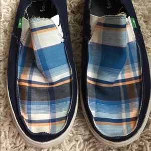 Sanuk blue/white/yellow shoes